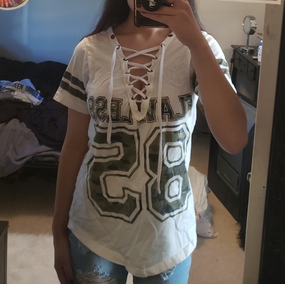 "Flawless" T-shirt - Picture 5 of 5